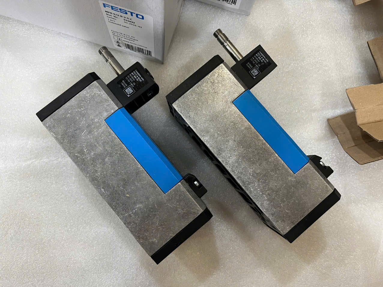 Van điện từ MFH-5/2-D-3-S-C